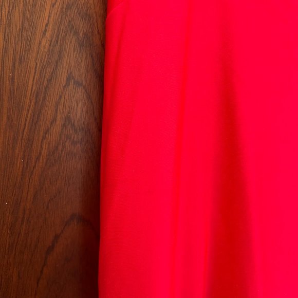 La Femme Prom 30665 Neon Coral Size 6 - Picture 9 of 15